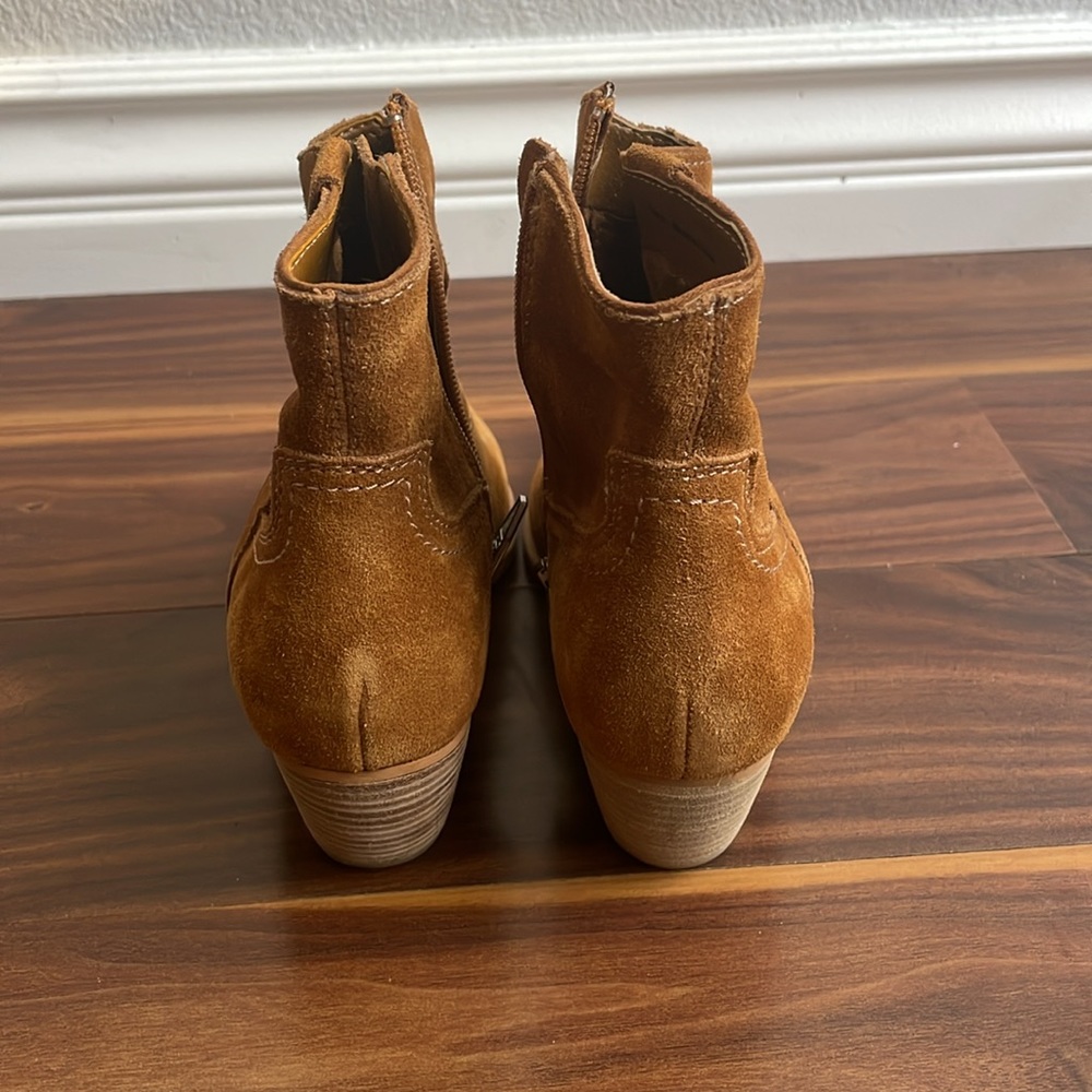 Dolce Vita Silma Brown Suede Leather Ankle Booties size 6 - Picture 7 of 8